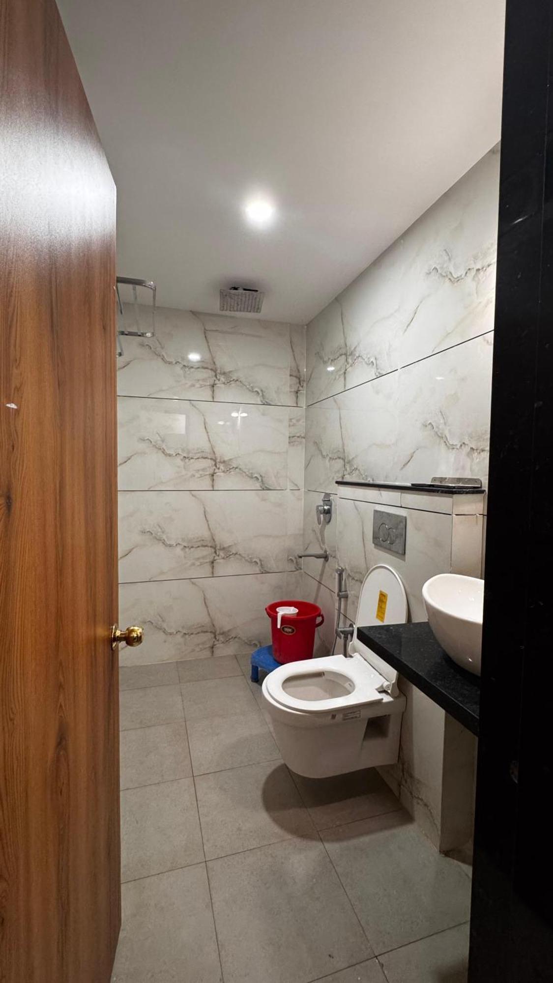Hotel Prakasham Ujjain Eksteriør billede